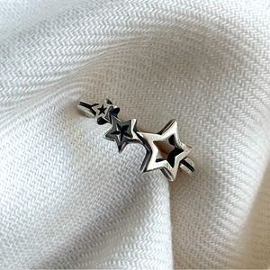 Twinkling Stars Ring
